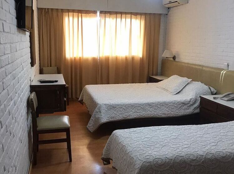 هتل Punta Del Este Shelton