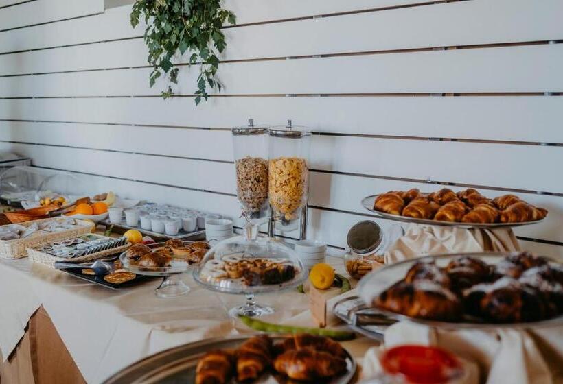 هتل Resort Santa Maria