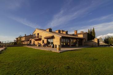 هتل روستایی Ibersol La Casona de Andrea