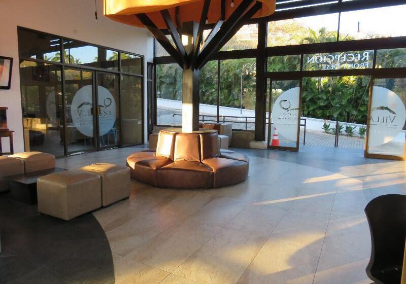 هتل Villas Sol Beach Resort