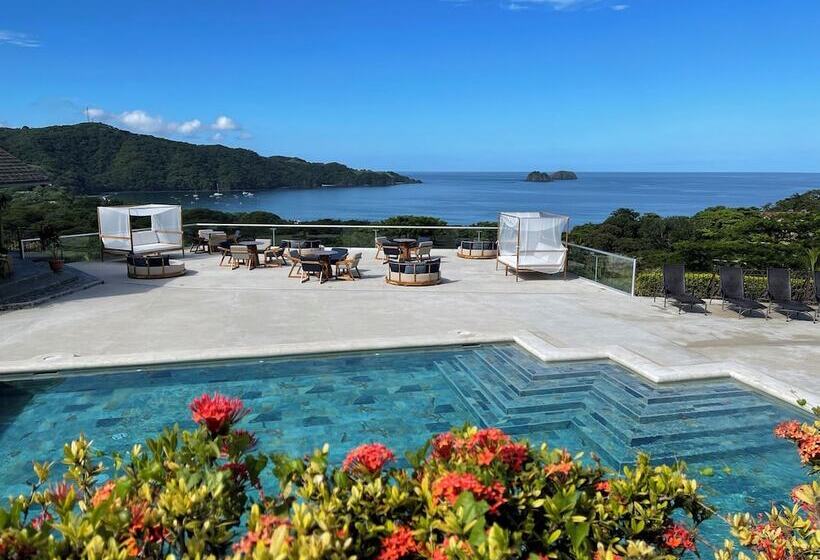 هتل Villas Sol Beach Resort