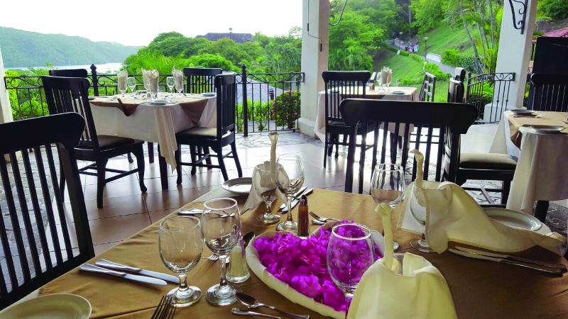 هتل Villas Sol Beach Resort