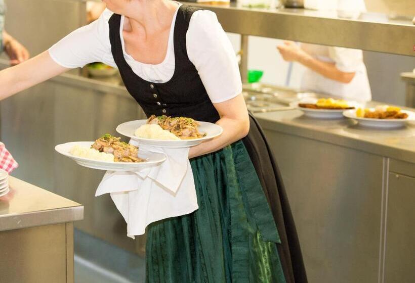 Gasthof   Landhotel Ernst
