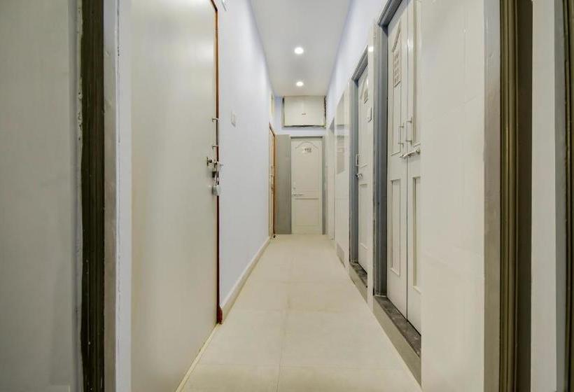 فندق Oyo 69608 Vishwakarma Niwas Service Apartment