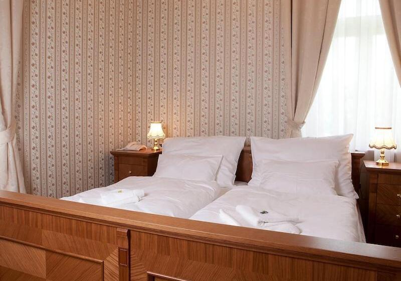 فندق Zamek Berchtold