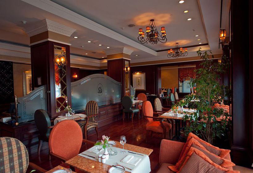 فندق Donbass Palace