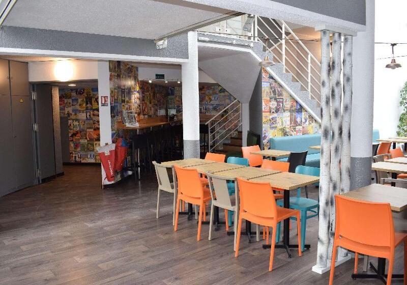 בית מלון כפרי F1 Nemours