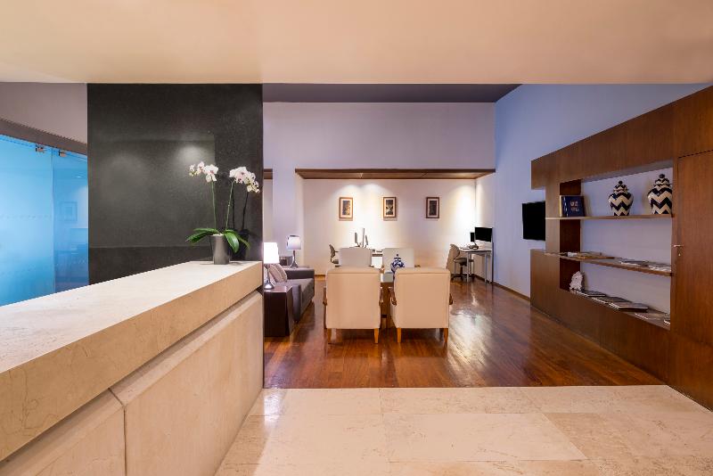 Отель Grand Fiesta Americana Queretaro