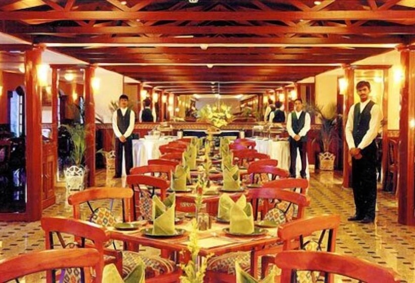 בית מלון כפרי Kences, Tirupati