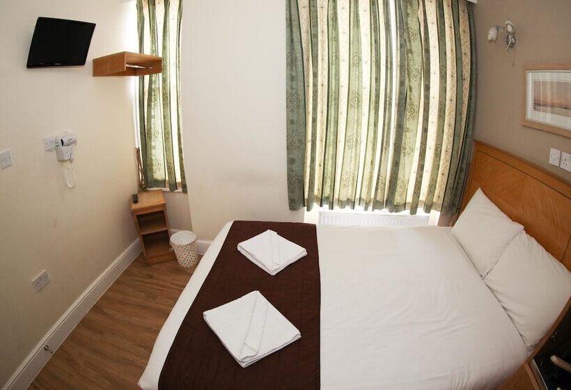 هتل Bob W Holland Park London