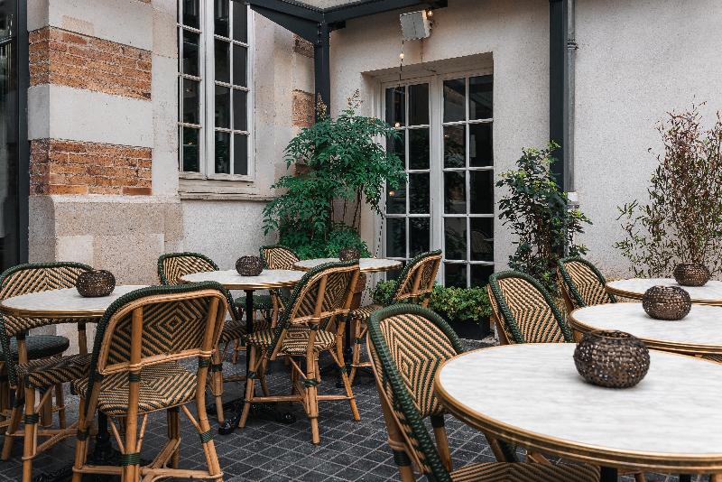 Kube Hotel Paris