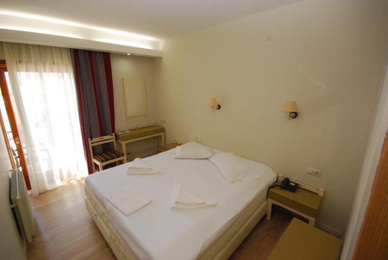 هتل Lefkas