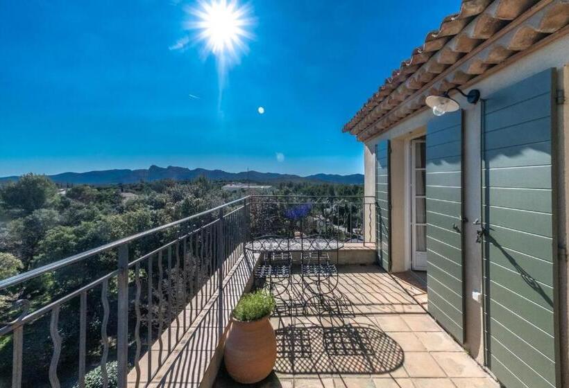 هتل Domaine De Saint Endréol Golf & Spa Resort