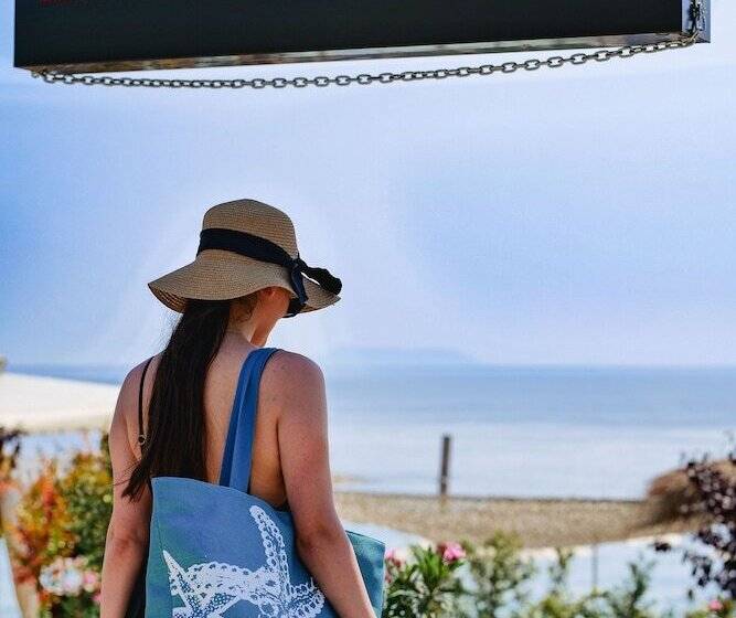 هتل Rapos Resort