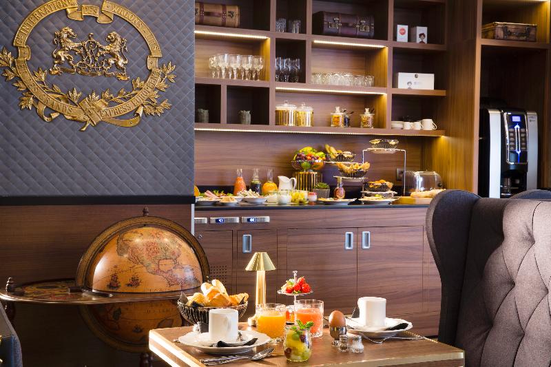 בית מלון כפרי Whistler   Gare Du Nord