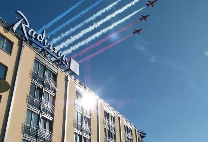 Radisson Blu Waterfront Hotel, Jersey