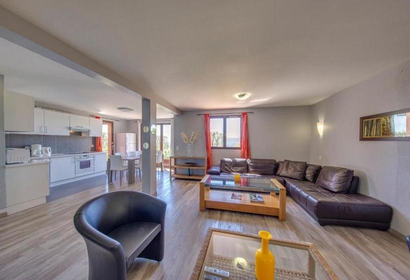 Domaine Du Mont Leuze