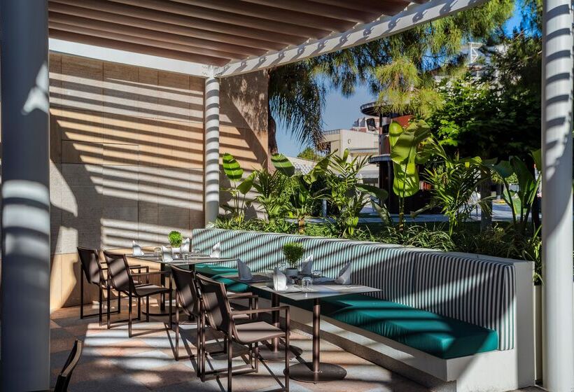 Calista Luxury Resort