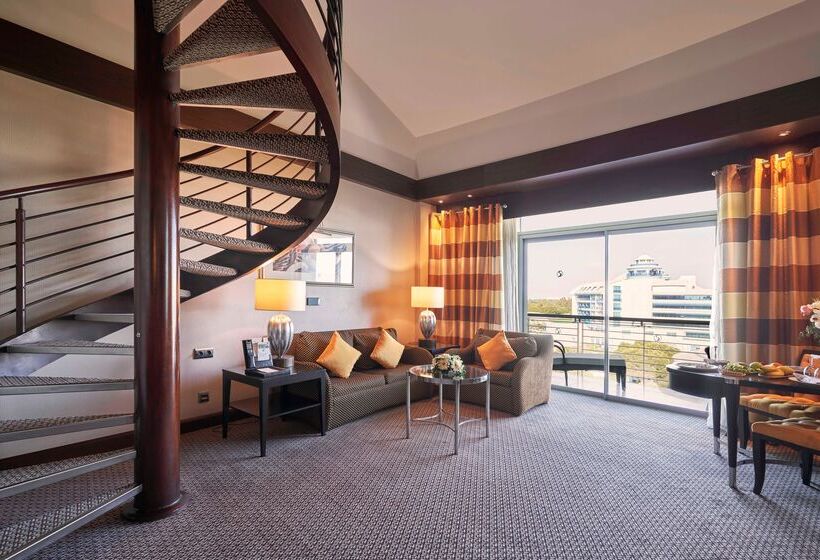 Calista Luxury Resort