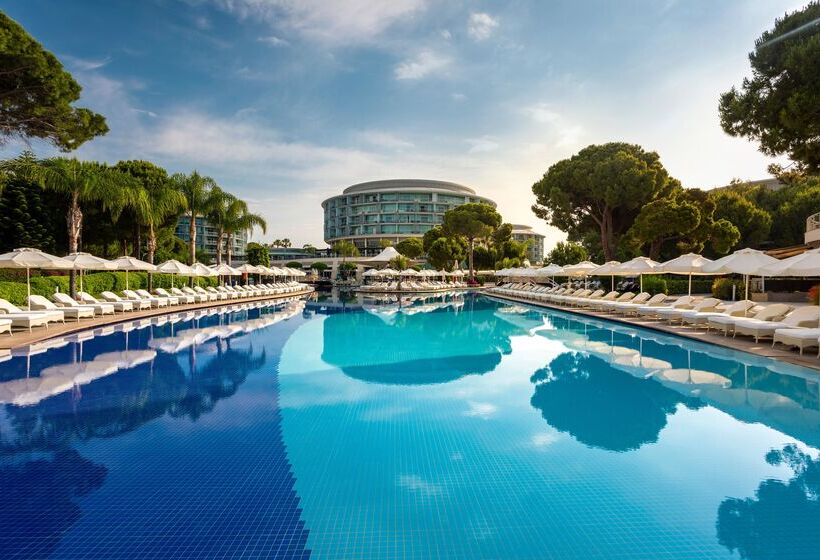 Calista Luxury Resort