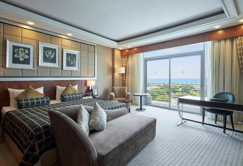 Calista Luxury Resort