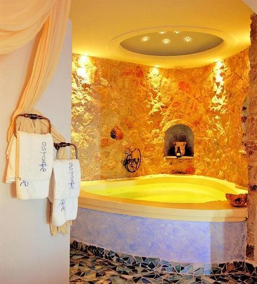 هتل Astarte Suites