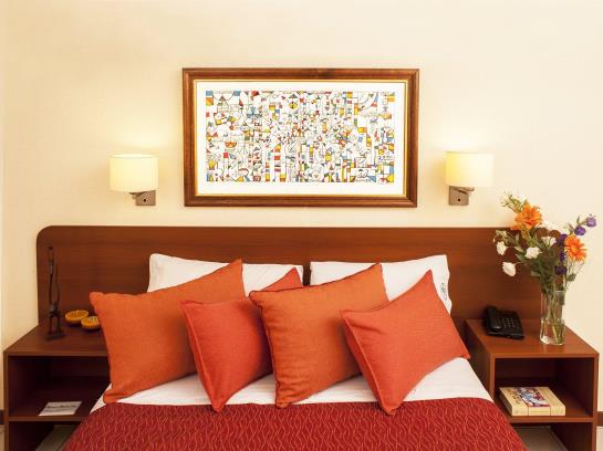 هتل Bohemia Buenos Aires