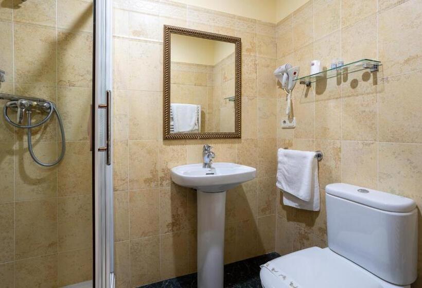 هتل De Camprodón