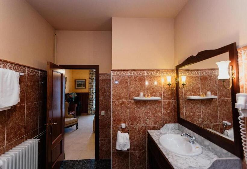 هتل De Camprodón