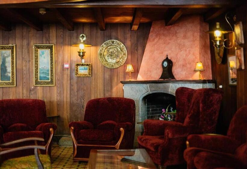 هتل De Camprodón