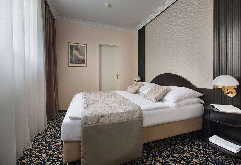 Ea Hotel Royal Esprit