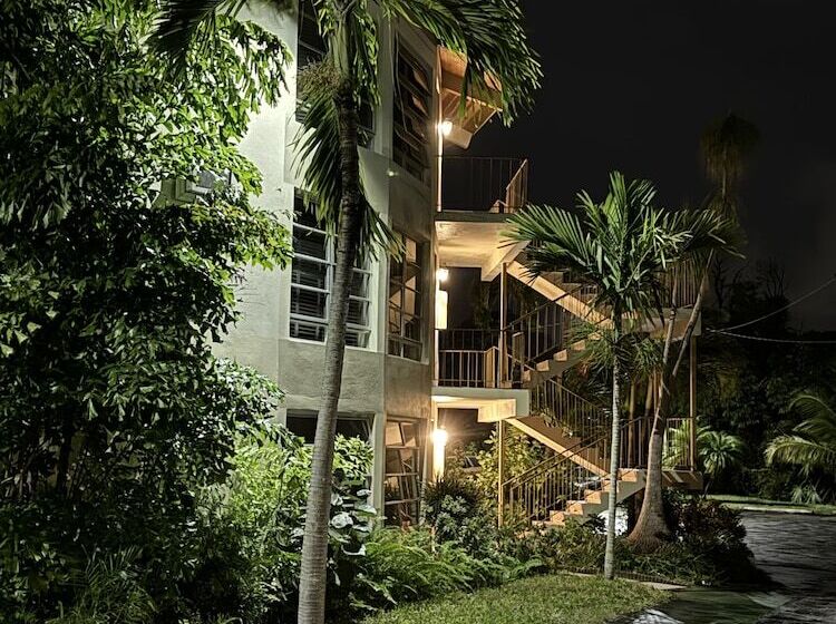 Hotel Freeport Resort & Club