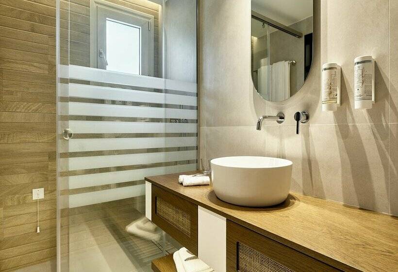 هتل Iberostar Selection Creta Marine