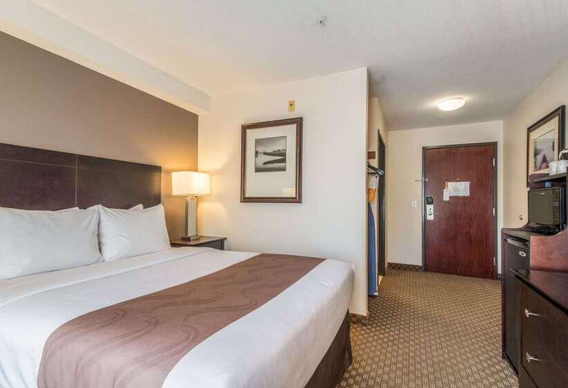 호텔 Quality Inn