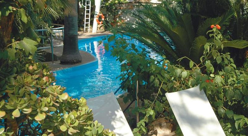 فندق Reginna Palace