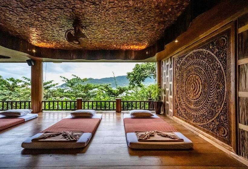 هتل Santhiya Koh Phangan Resort And Spa