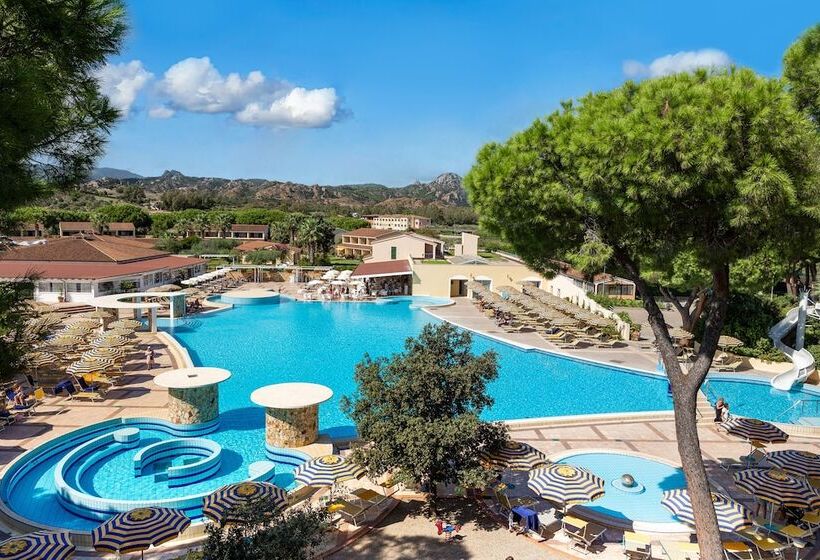 בית מלון כפרי Tirreno Resort