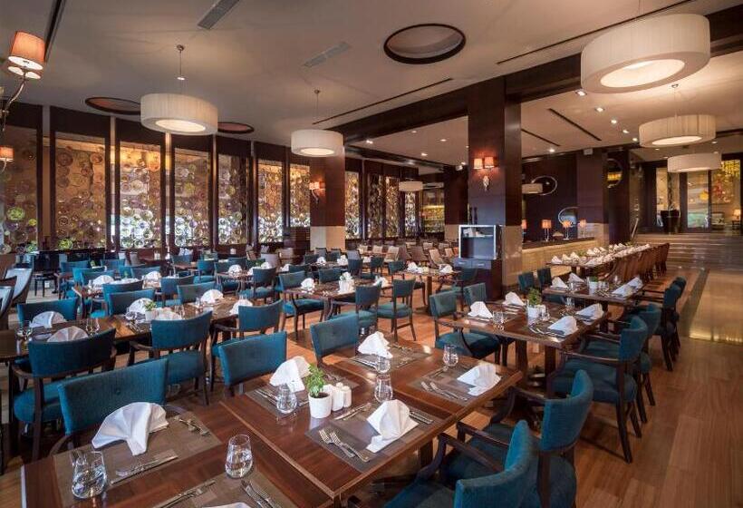 ホテル Titanic Business Kartal