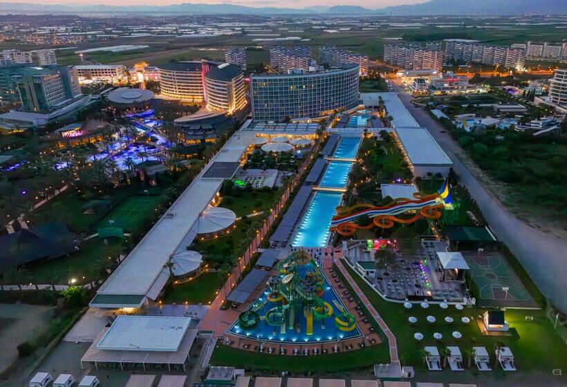 Crystal Centro Resort  Ultimate All Inclusive