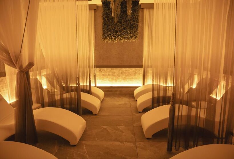 Crystal Centro Resort  Ultimate All Inclusive