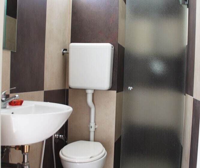 בית מלון כפרי Fellini Rimini