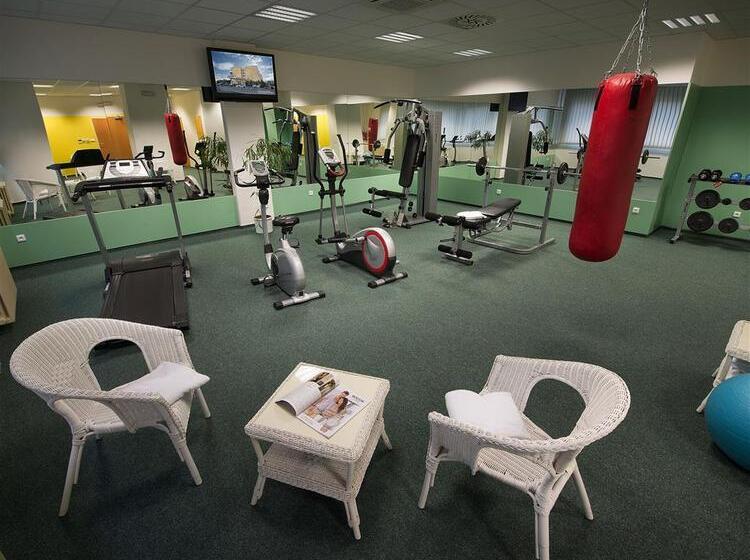 هتل Grand Litava Beroun