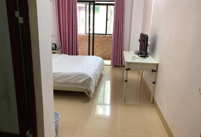 בית מלון כפרי Haikou Meilu  Meilan Airport Free Transfer