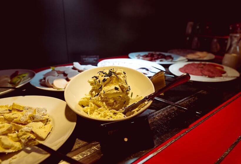 هتل Ibis Köln Centrum