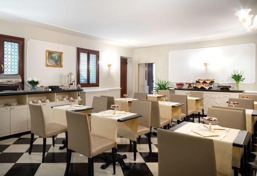 ホテル Maison Venezia | Una Esperienze