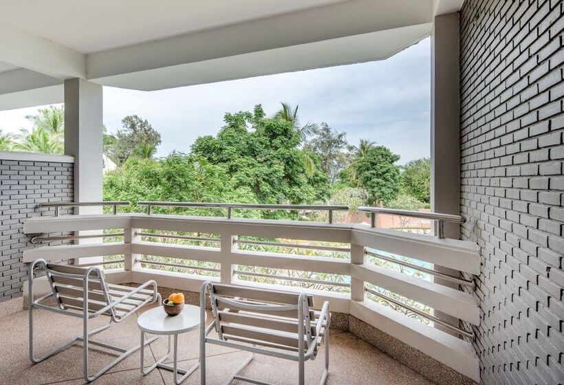 هتل The Regent Cha Am Beach Resort, Hua Hin