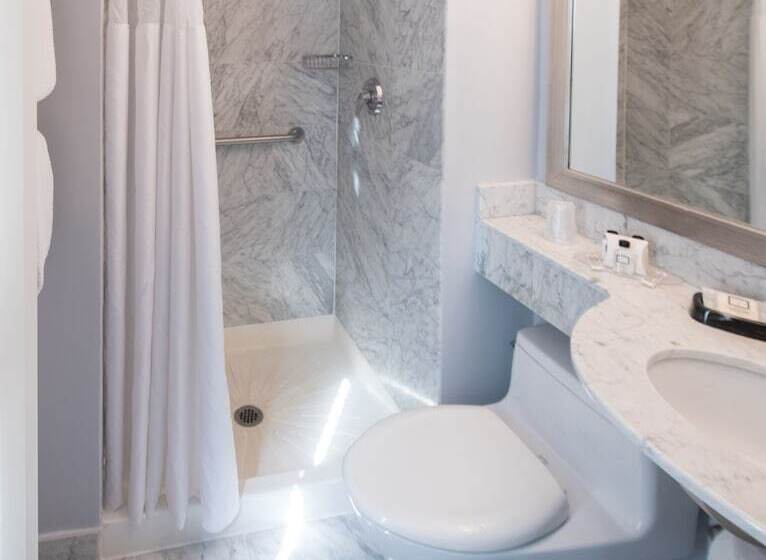 U Hotel Fifth Avenue, Empire State Building