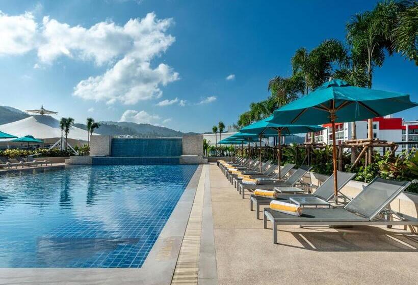 استراحتگاه M Social Hotel Phuket