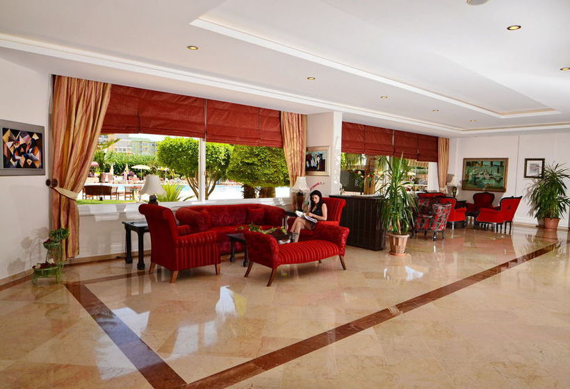 Royal Garden Suite Hotel