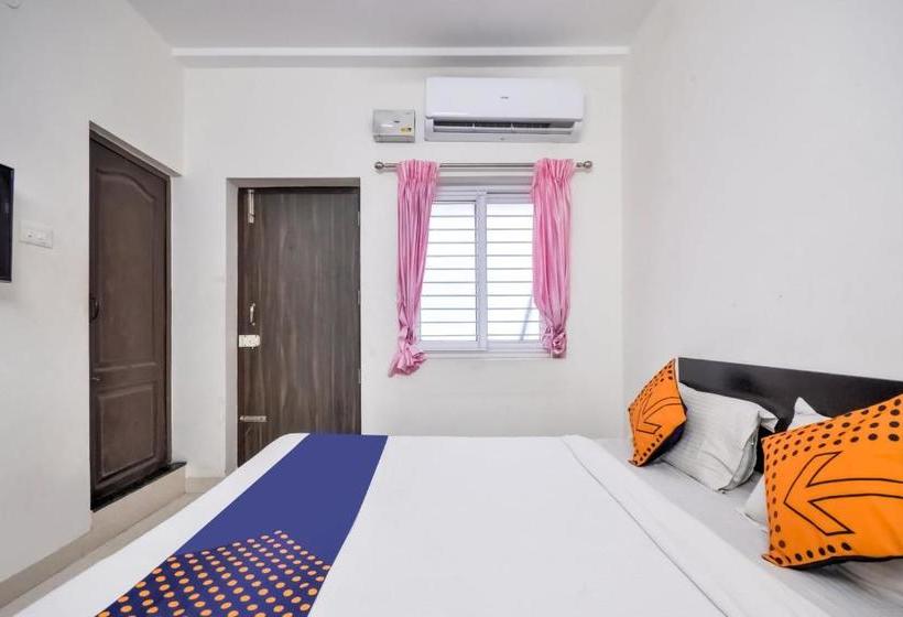 בית מלון כפרי Spot On 77506 Sun Residency